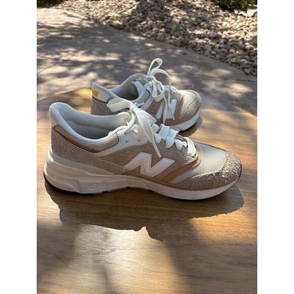 New Balance 997R Dolce Sandstone - U997RMB Men’s Size 8.5 Woman’s 10 main image 6